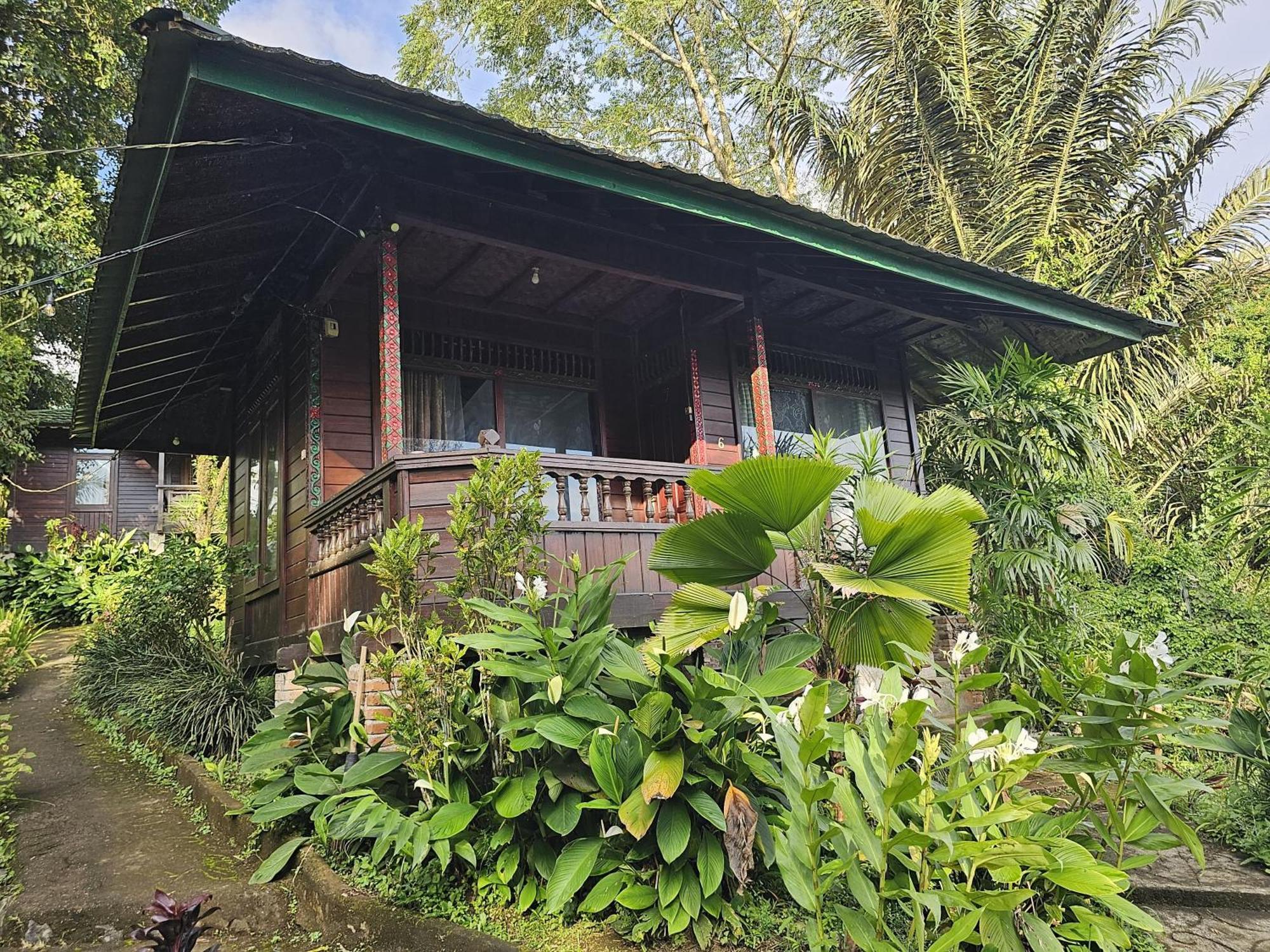 Rimba Eco Resort Tomohon Екстер'єр фото